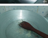 Foto langkah ke 2 dari resep Sup Sawi & TeLur Puyuh.