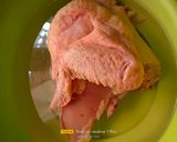 صورة لخطوة 1 من وصفة شرائح صدر الدجاج 🐔