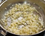 Foto del paso 4 de la receta Alcachofas con jamón y gambas