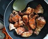 A picture of step 3 of Honey & Onion Fried Chicked.