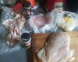 Foto del paso 1 de la receta: Pechuga de pollo rellena envuelta en tocino