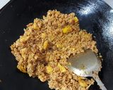 Foto langkah ke 3 dari resep Nasi Goreng Nanas Bakar.