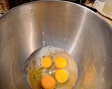 Une image de l'étape 2 de Grandma's Egg Custard.