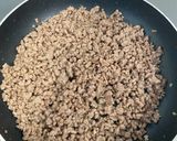 Foto del paso 1 de la receta: Empanada de carne, pollo y bacon