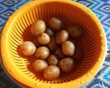 Foto langkah ke 4 dari resep Greek Yougurt Potato Salad.