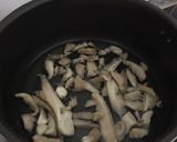 Foto del paso 3 de la receta: 🍲Ramen de pollo🍲