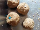 तिळगुळ लाडू (til gul laddu recipe in marathi)