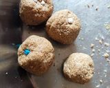 तिळगुळ लाडू (til gul laddu recipe in marathi) रेसिपी स्टेप 6 फोटो 
