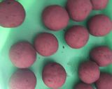 Foto langkah ke 3 dari resep 21. Bola Ubi Coklat (Keju).