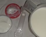 A picture of step 1 of Fresh yogurt.