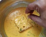 A picture of step 3 of Bread suji pakoda - new style.