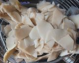 Foto langkah ke 1 dari resep Gulai Telur Ampela Rebung.