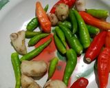 Foto langkah ke 1 dari resep Pencok Kacang Panjang.