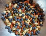 A picture of step 8 of Frédéric's Home-Made, Organic Pecanamia.
