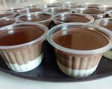 Foto langkah ke 3 dari resep Puding layer 3 rasa (susu, cappuccino, cokelat) by dapur Rinjani.