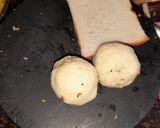 A picture of step 4 of Stuffed bread patties.