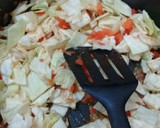 Foto del paso 7 de la receta: Repollo a la carnes frías súper económico y fácil 👍✨
