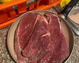 Foto del paso 1 de la receta: Carne a la parrilla con piña y arepa de chócolo✨