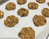 Foto langkah ke 3 dari resep Oatmeal cookies.