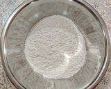 A picture of step 9 of Khoya Gujiya.