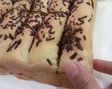 Gambar langkah 6 resipi Roti Manis.