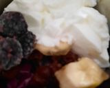 A picture of step 3 of Purple cabbage and berry smoothie.