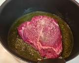 Foto del paso 2 de la receta: Carrilleras de ternera en salsa de tomate y shiitake