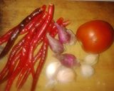 Foto langkah ke 2 dari resep Tumis terong cabai merah.