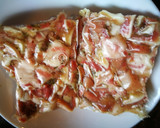 Foto del paso 1 de la receta: Oreja de cerdo con salsa de tomate con alcachofas