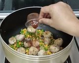 A picture of step 5 of Chicken Meat Balls Soup.