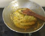 A picture of step 3 of Parwal dahi posto.