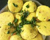 A picture of step 2 of Instant Dhokla.