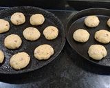 Foto del paso 5 de la receta: Pancitos saborizados de cebolla, queso y salame