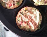 A picture of step 5 of Cabbage Omelette.