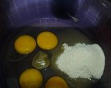 Foto langkah ke 2 dari resep Bolu jadul vanila super lembut.