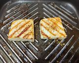 A picture of step 4 of Open Grilled Paneer and Cheesy Corn Maggi Sandwich.