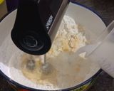 Foto langkah ke 4 dari resep Apem kukus tepung beras.