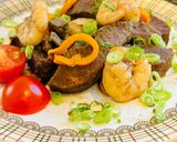 A picture of step 4 of Ostrich stew with shrimp and sage.