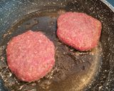 Foto del paso 2 de la receta: Hamburguesas con piña