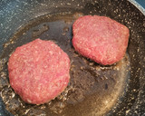Foto del paso 2 de la receta: Hamburguesas con piña