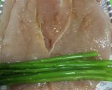 รูปขั้นตอนการทำที่ 8 ของ อกไก่โรล