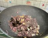 Foto langkah ke 2 dari resep Sayur tumis daging giling.