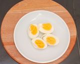 Foto langkah ke 1 dari resep Sandwich Roti Tawar Isi aneka salad telur.