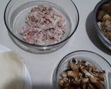 Foto langkah ke 1 dari resep Spring Roll Ayam Jamur.