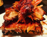 Foto del paso 4 de la receta: Costillar al horno macerado y con salsa barbacoa asado lentamente