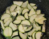 Cukkinis tejszínes tészta recept fázis 4 fotója