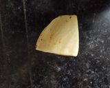 A picture of step 3 of Namak mirchi paratha.