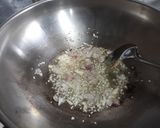 Foto langkah ke 2 dari resep Tumis Buncis Kornet Sapi.