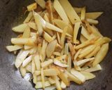 A picture of step 1 of Methi aloo bhaji.