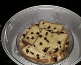 Foto langkah ke 5 dari resep Puding Roti Kurma.